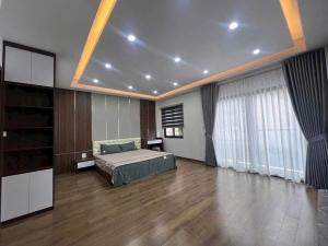 SIÊU PHẨM, NHÀ NGUYỄN VĂN CỪ, 73M, THANG MÁY, FULL NỘI THẤT NHẬP KHẨU, CHỈ HƠN 11 TỶ