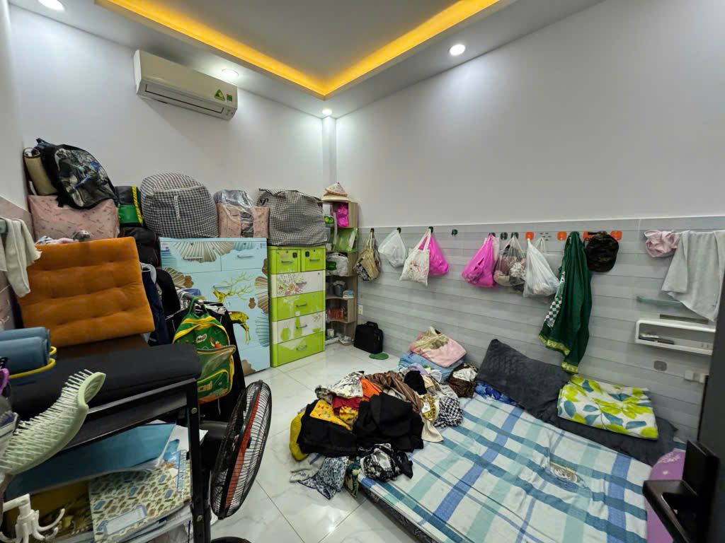 BÁN GẤP nhà phố, Thủ đức, Giá siêu tốt