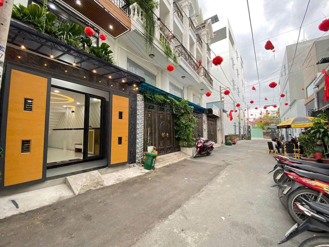 BÁN GẤP GIẢM MẠNH 5 TRĂM TRIỆU! NHÀ PHỐ THẠNH XUÂN QUẬN 12 ĐẸP HIỆN ĐẠI, FULL NỘI THẤT