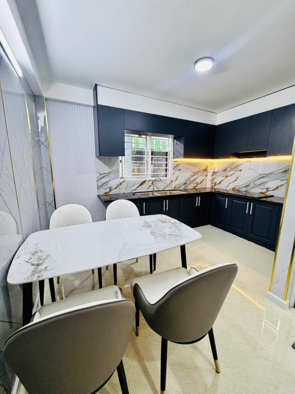 NHÀ 4X16M, ĐƯỜNG 7M THÔNG, GẦN UỶ BAN P THẠNH XUÂN, SÂN XE HƠI