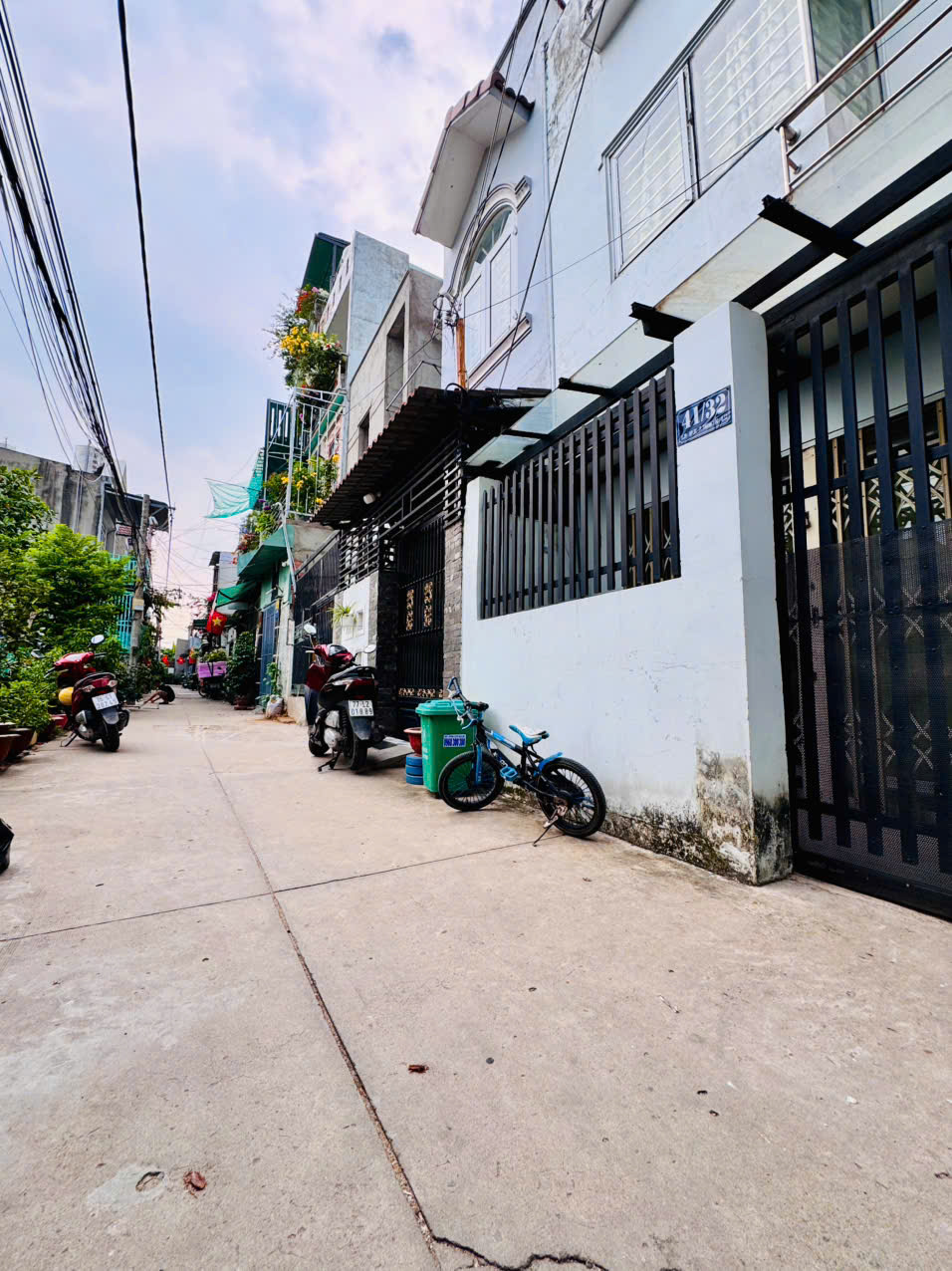 NHÀ 4X16M, ĐƯỜNG 7M THÔNG, GẦN UỶ BAN P THẠNH XUÂN, SÂN XE HƠI