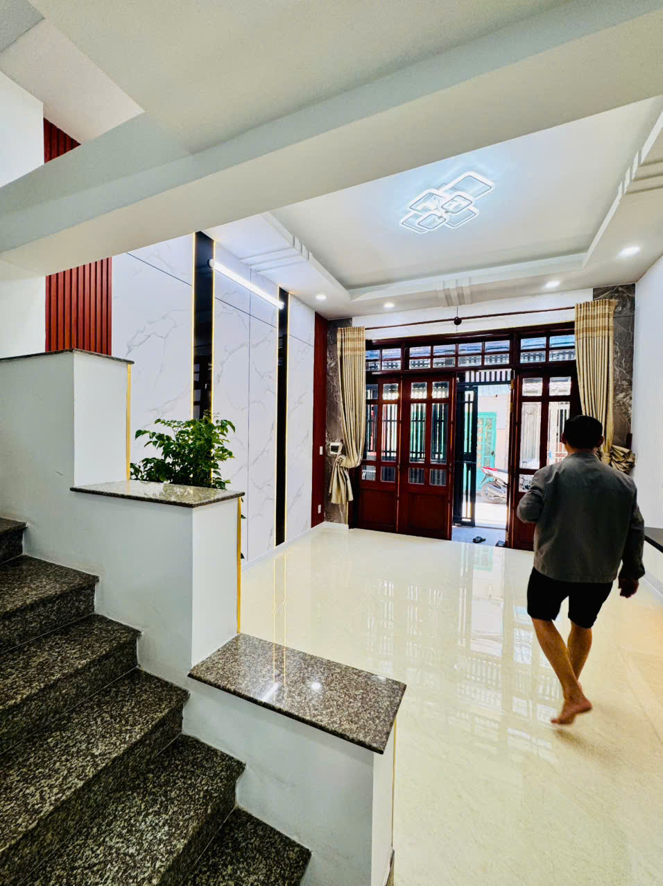 NHÀ 4X16M, ĐƯỜNG 7M THÔNG, GẦN UỶ BAN P THẠNH XUÂN, SÂN XE HƠI