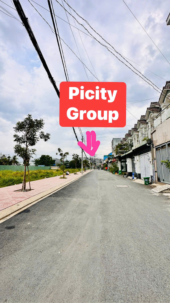 NHÀ 4X16M, ĐƯỜNG 7M THÔNG, GẦN UỶ BAN P THẠNH XUÂN, SÂN XE HƠI