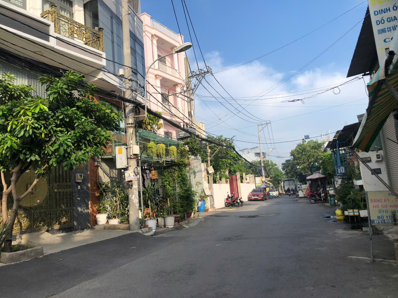NHÀ 4X16M, ĐƯỜNG 7M THÔNG, GẦN UỶ BAN P THẠNH XUÂN, SÂN XE HƠI
