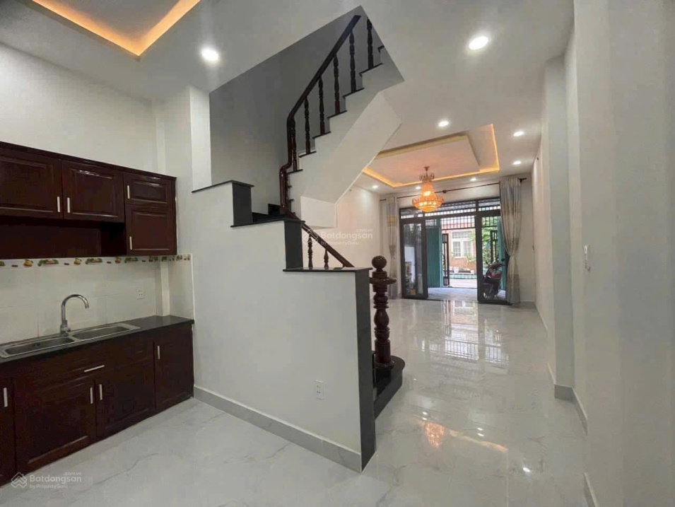 Nhà Phố Thạnh Xuân 25, siêu đẹp, sân xe hơi, ngay sát Thạnh Xuâ 25, đường 32m đang làm