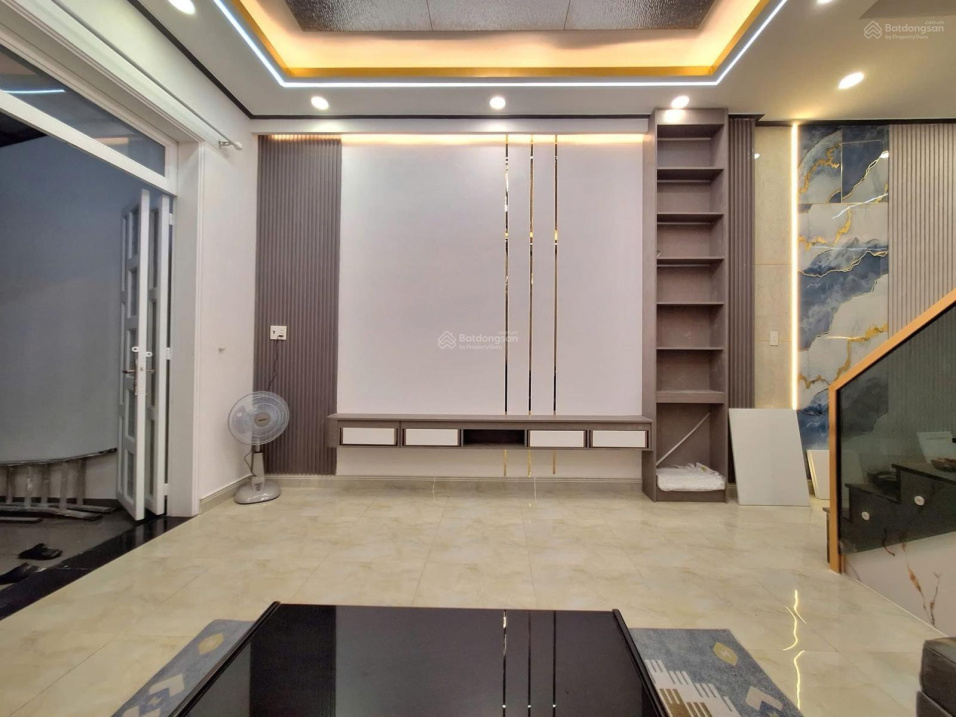 Nhà Phố Thạnh Xuân 25, siêu đẹp, sân xe hơi, ngay sát Thạnh Xuâ 25, đường 32m đang làm