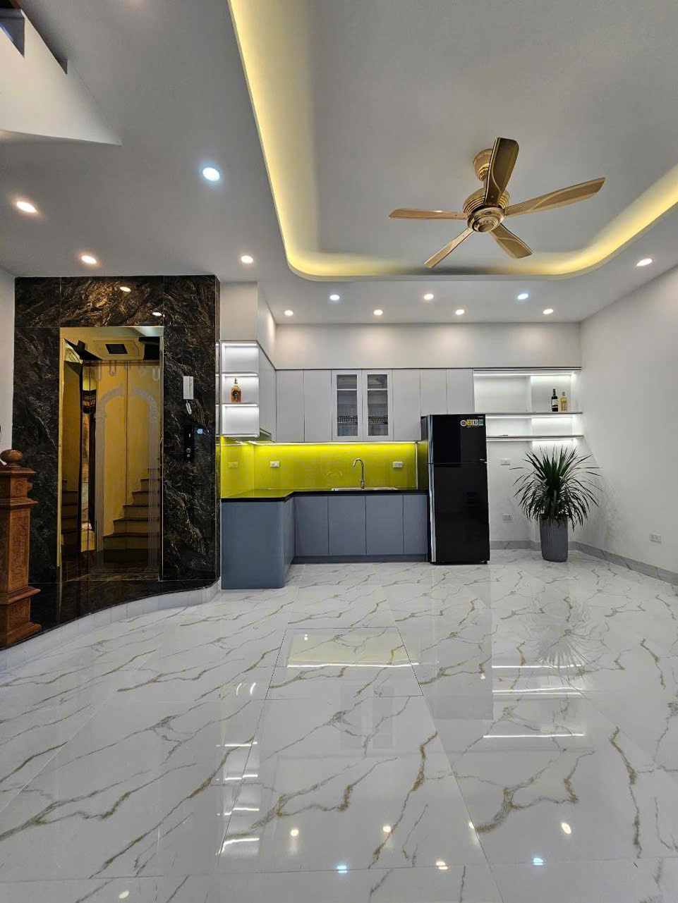 NHÀ ĐẸP PHÂN LÔ - MỘ LAO, HÀ ĐÔNG - GIÁ 10.5 TỶ
