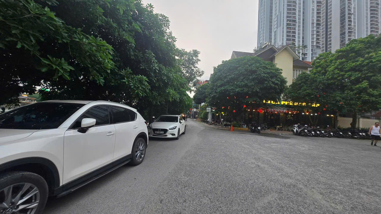 SIÊU HIẾM! BÁN NHÀ BIỆT THỰ VIEW HỒ VĂN QUÁN, LÔ GÓC