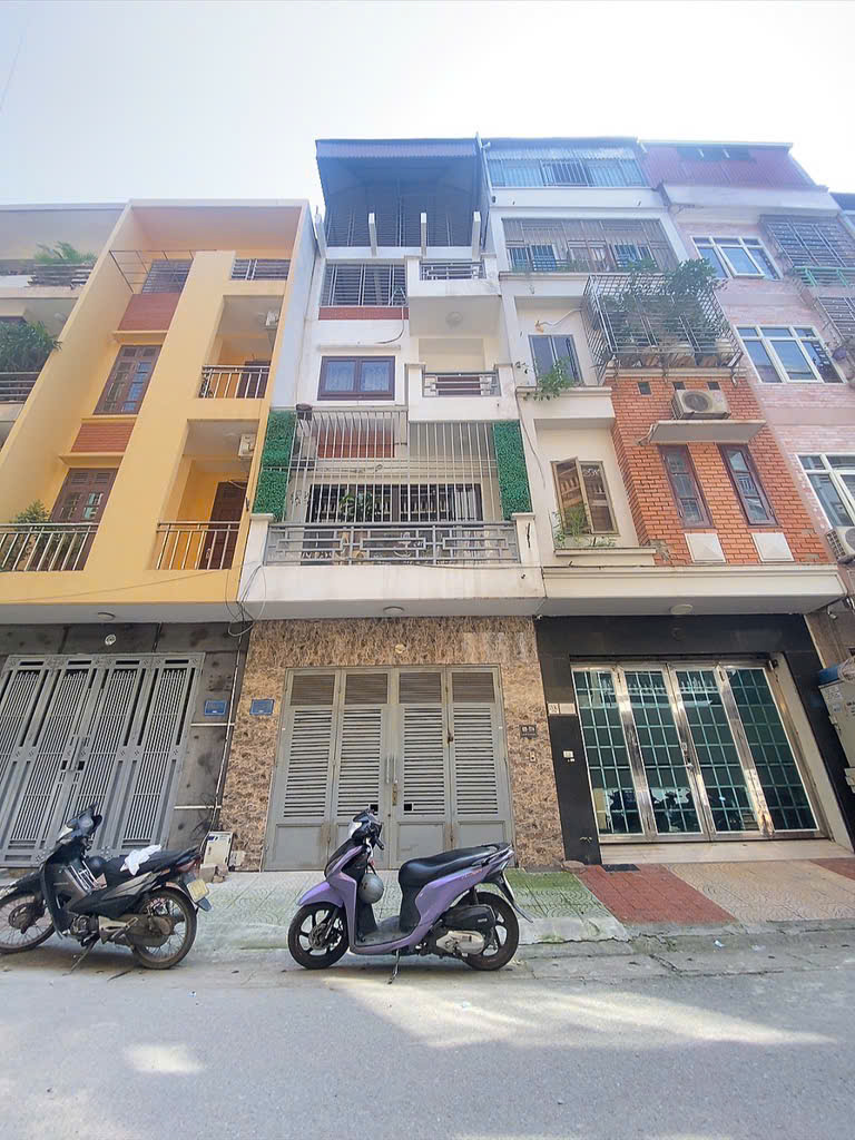 BÁN NHÀ PHÂN LÔ KĐT VĂN QUÁN - GIÁ 18.2 TỶ CÓ THƯƠNG LƯỢNG