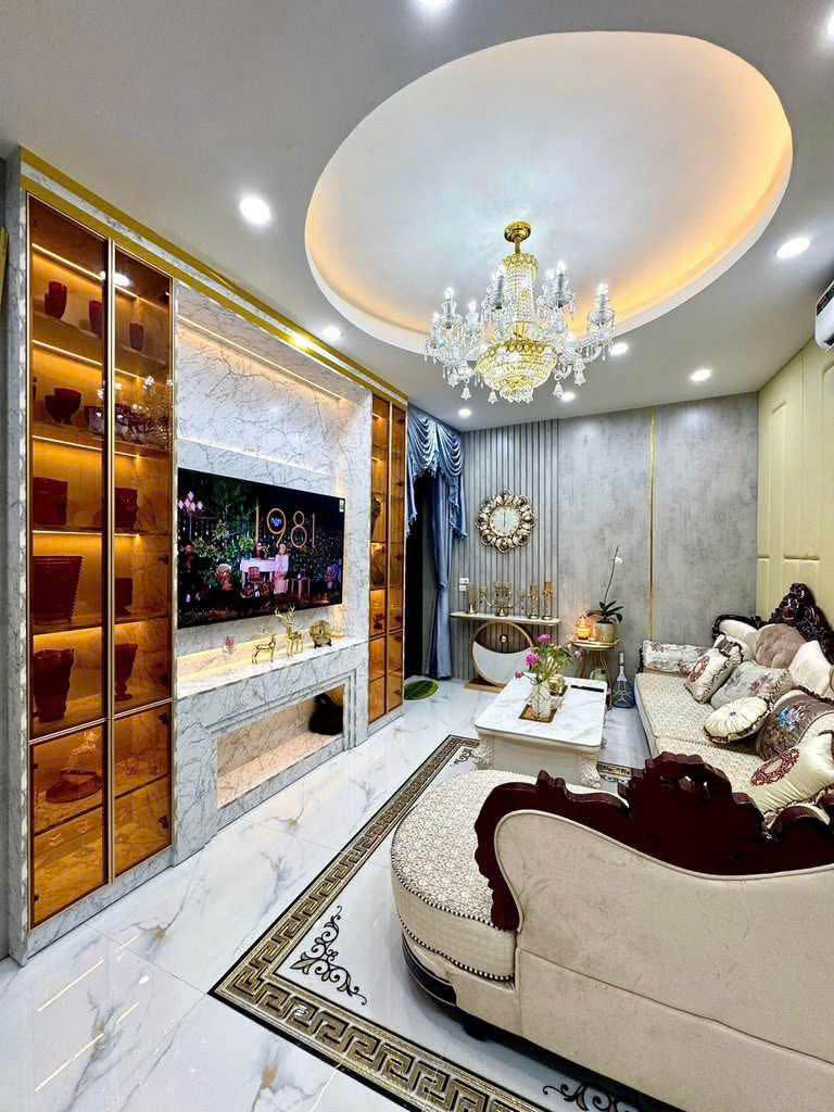 ương Đình Của 32,7m2 4 tầng MT3.2 Thang máy FULL nội thất  Ngõ rộng thênh thang - Ngõ Thông  Sổ đẹp - chào 8,65 tỷ