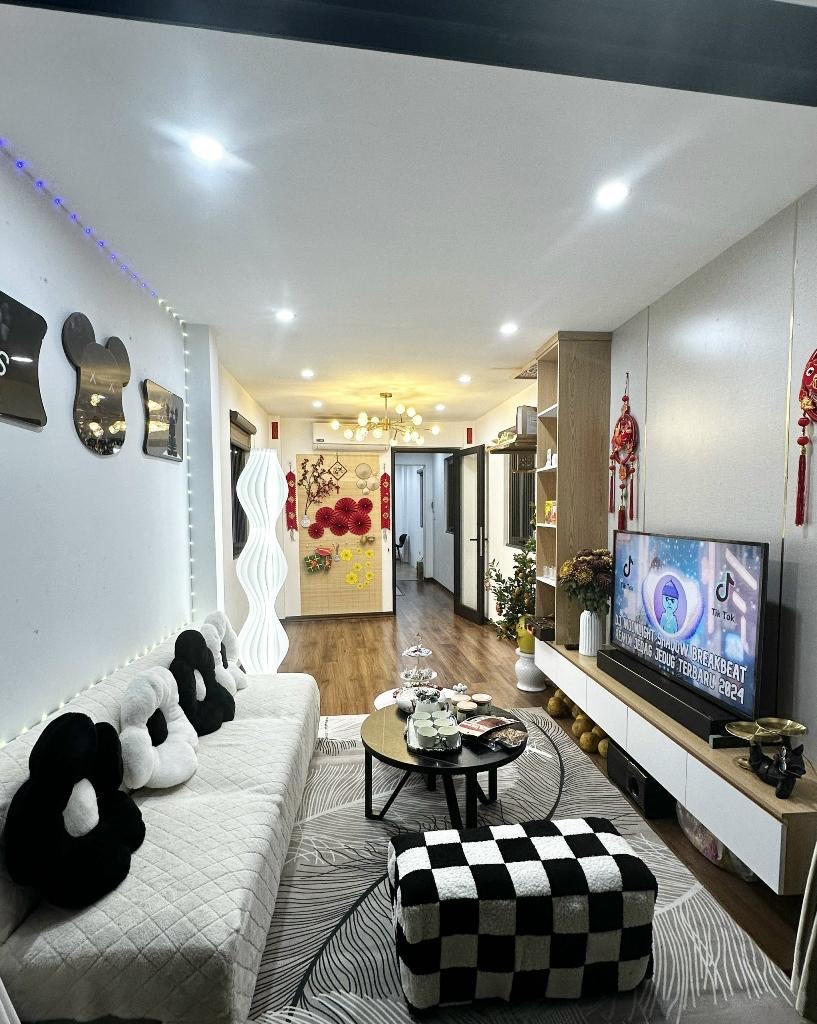 Bán nhà phố BÙI XƯƠNG TRẠCH 49 m2, 4 tầng, MT 3,5m 9,x tỷ, nhà đẹp , ngõ 3 gác.