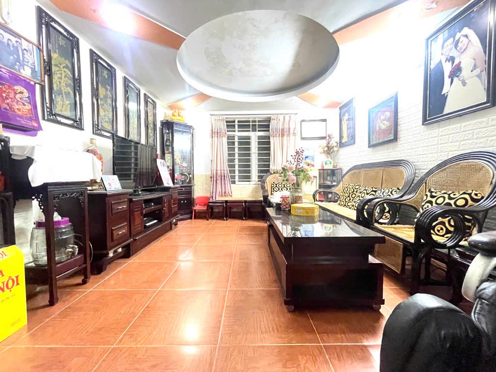 Bán nhà khu Bùi Xương Trạch. DT : 39m2 x 4 tầng / SĐCC NHỈNH 7 TỶ