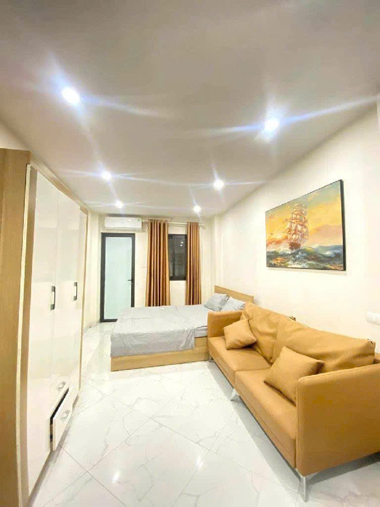 TÔN ĐỨC THẮNG CCMN 7 tầng 12 Phòng khép kín Thang máy FULL nội thất GPXD, PCCC đầy đủ 71m giá chào 20 tỷ ô tô đỗ cửa