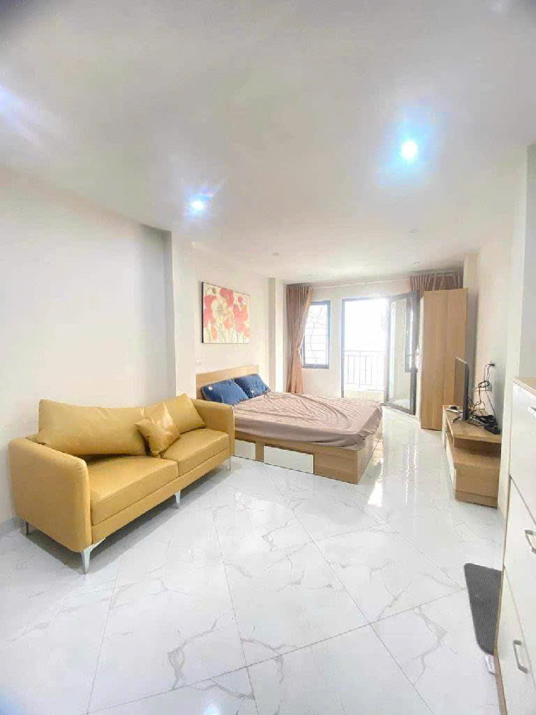 TÔN ĐỨC THẮNG CCMN 7 tầng 12 Phòng khép kín Thang máy FULL nội thất GPXD, PCCC đầy đủ 71m giá chào 20 tỷ ô tô đỗ cửa