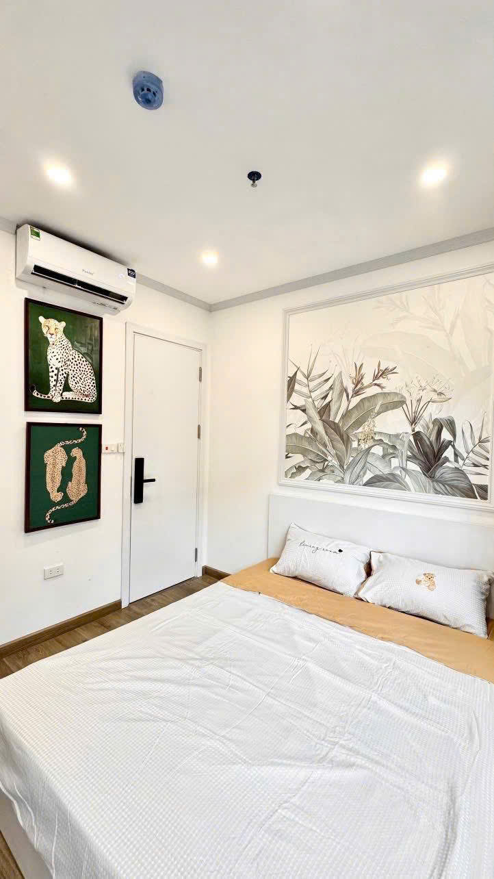 MINH KHAI CCMN 6 tầng 15 Phòng khép kín Thang máy FULL nội thất GPXD, PCCC đầy đủ 42m giá chào nhỉnh 10 tỷ