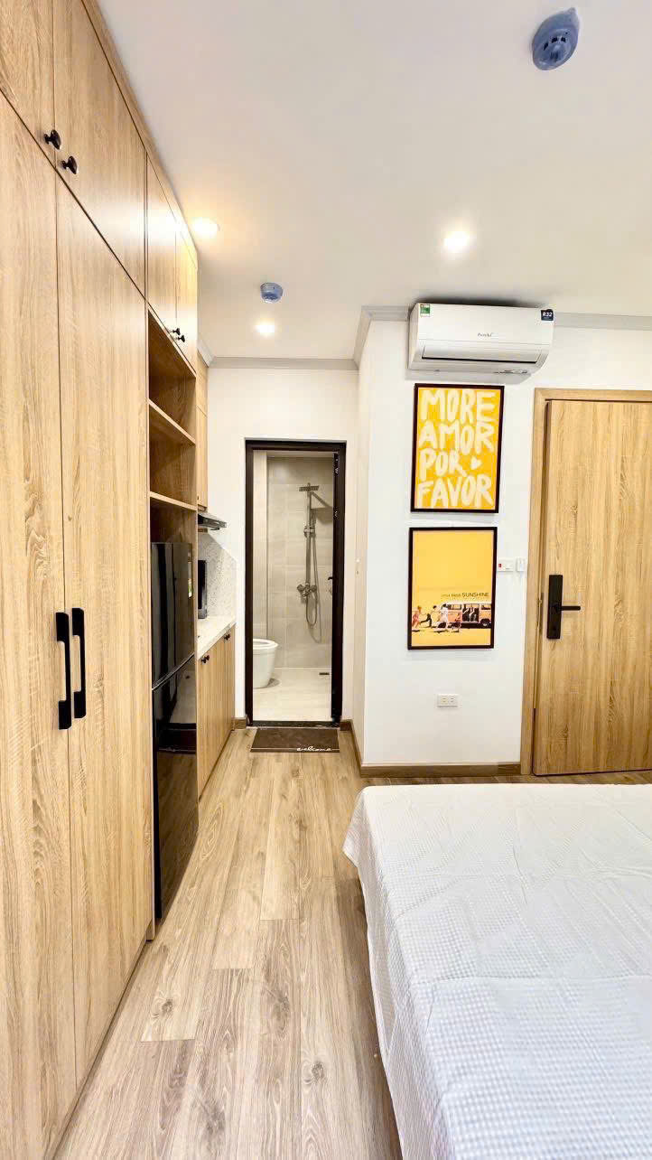 MINH KHAI CCMN 6 tầng 15 Phòng khép kín Thang máy FULL nội thất GPXD, PCCC đầy đủ 42m giá chào nhỉnh 10 tỷ
