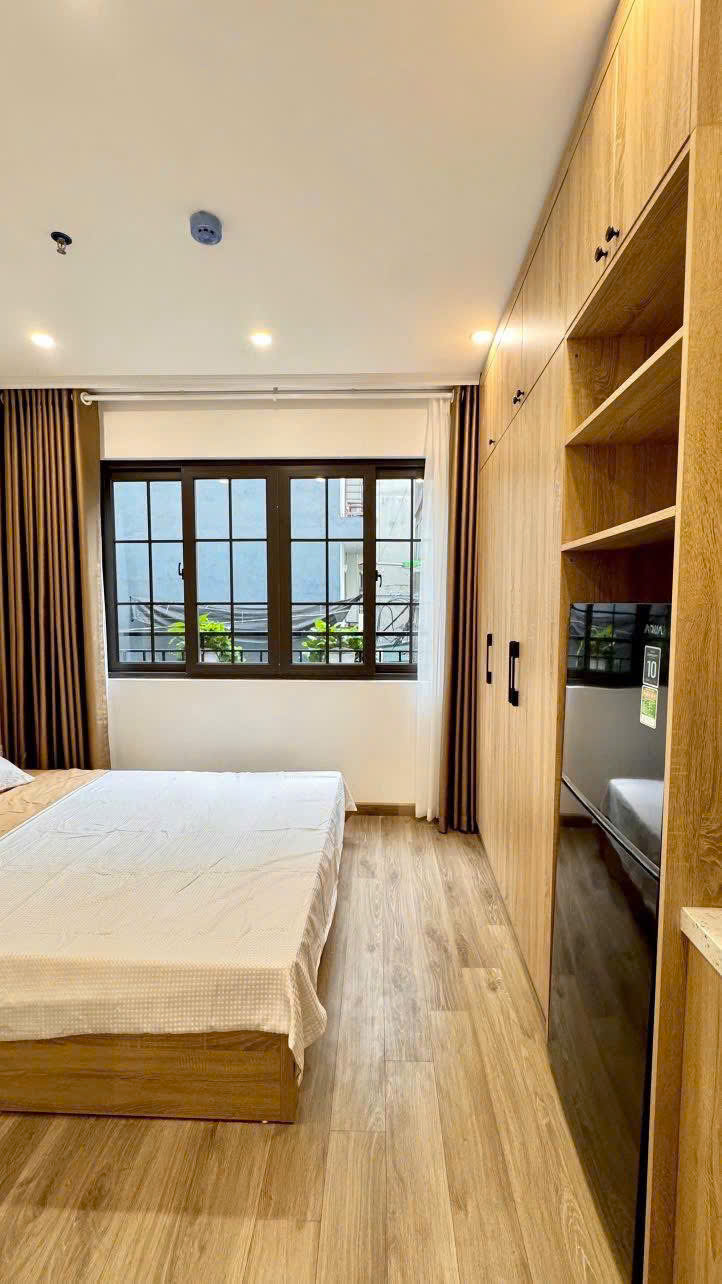 MINH KHAI CCMN 6 tầng 15 Phòng khép kín Thang máy FULL nội thất GPXD, PCCC đầy đủ 42m giá chào nhỉnh 10 tỷ