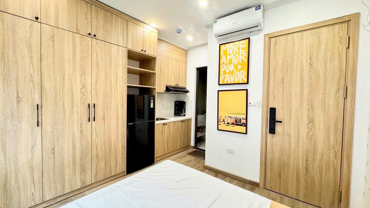 MINH KHAI CCMN 6 tầng 15 Phòng khép kín Thang máy FULL nội thất GPXD, PCCC đầy đủ 42m giá chào nhỉnh 10 tỷ