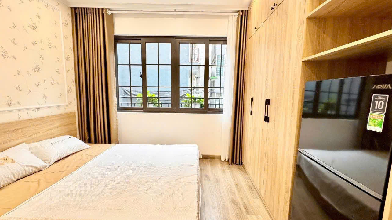 MINH KHAI CCMN 6 tầng 15 Phòng khép kín Thang máy FULL nội thất GPXD, PCCC đầy đủ 42m giá chào nhỉnh 10 tỷ