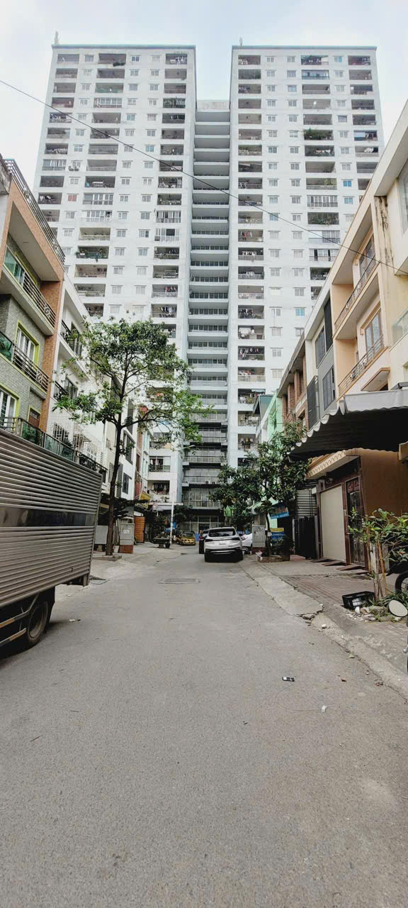 VĂN KHÊ CCMN 5 tầng 10 Phòng khép kín Thang máy FULL nội thất GPXD, PCCC đầy đủ 83m giá chào nhỉnh 19 tỷ