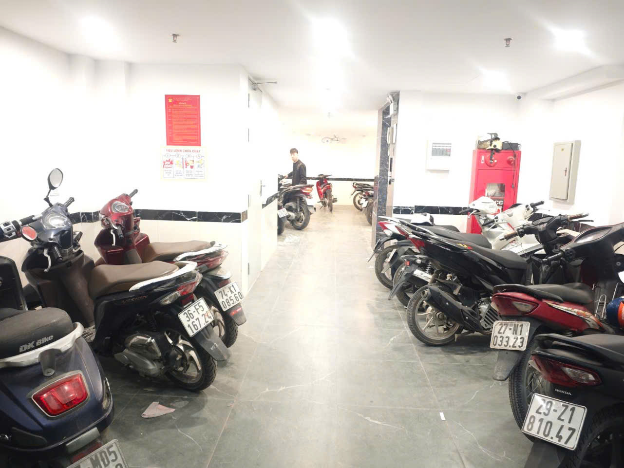PHÚ MỸ CCMN 7 tầng 20 Phòng khép kín Thang máy FULL nội thất GPXD, PCCC đầy đủ 81m giá chào nhỉnh 19 tỷ  GẦN OTO