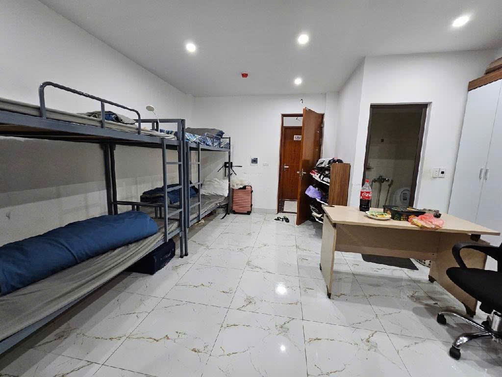 PHÁO ĐÀI LÁNG CCMN 6 tầng 13 Phòng khép kín Thang máy FULL nội thất GPXD, PCCC đầy đủ 74m giá chào 19 tỷ