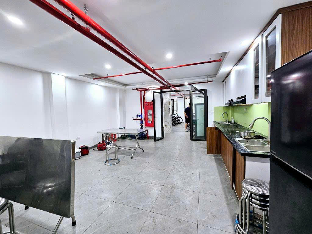 PHÁO ĐÀI LÁNG CCMN 6 tầng 13 Phòng khép kín Thang máy FULL nội thất GPXD, PCCC đầy đủ 74m giá chào 19 tỷ