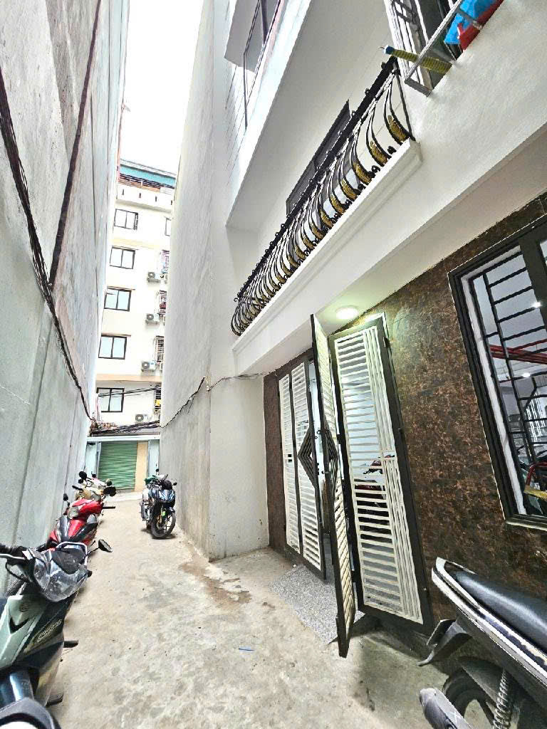 PHÁO ĐÀI LÁNG CCMN 6 tầng 13 Phòng khép kín Thang máy FULL nội thất GPXD, PCCC đầy đủ 74m giá chào 19 tỷ