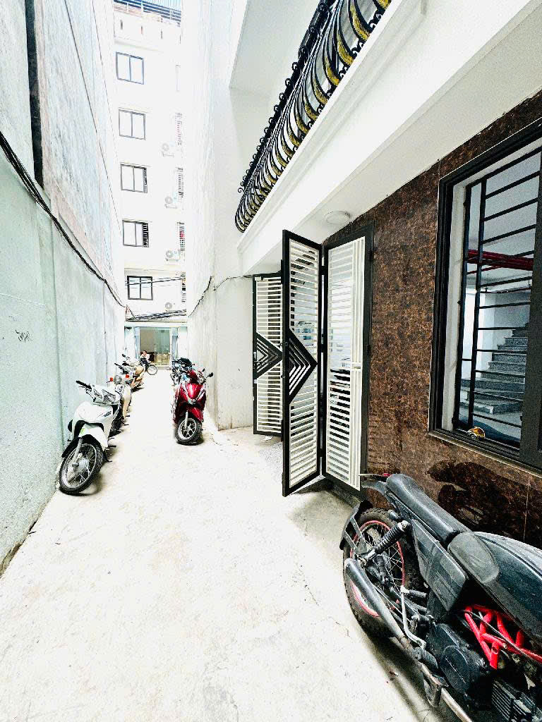 PHÁO ĐÀI LÁNG CCMN 6 tầng 13 Phòng khép kín Thang máy FULL nội thất GPXD, PCCC đầy đủ 74m giá chào 19 tỷ