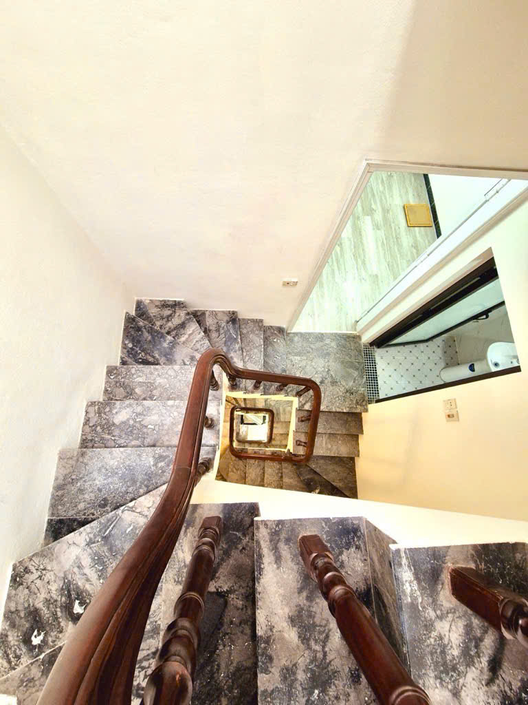 KHÂM THIÊN - 31M - 4 tầng – MT 4,1m - chỉ 6,35 tỷ