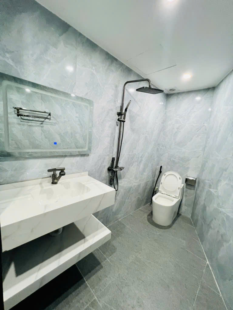 NGÕ VĂN HƯƠNG- 30M - 4 tầng - chỉ 6,85 tỷ