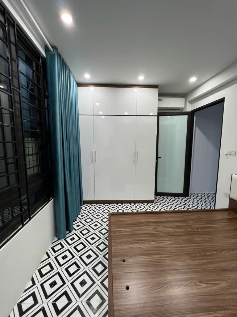 NGÕ VĂN HƯƠNG- 30M - 4 tầng - chỉ 6,85 tỷ