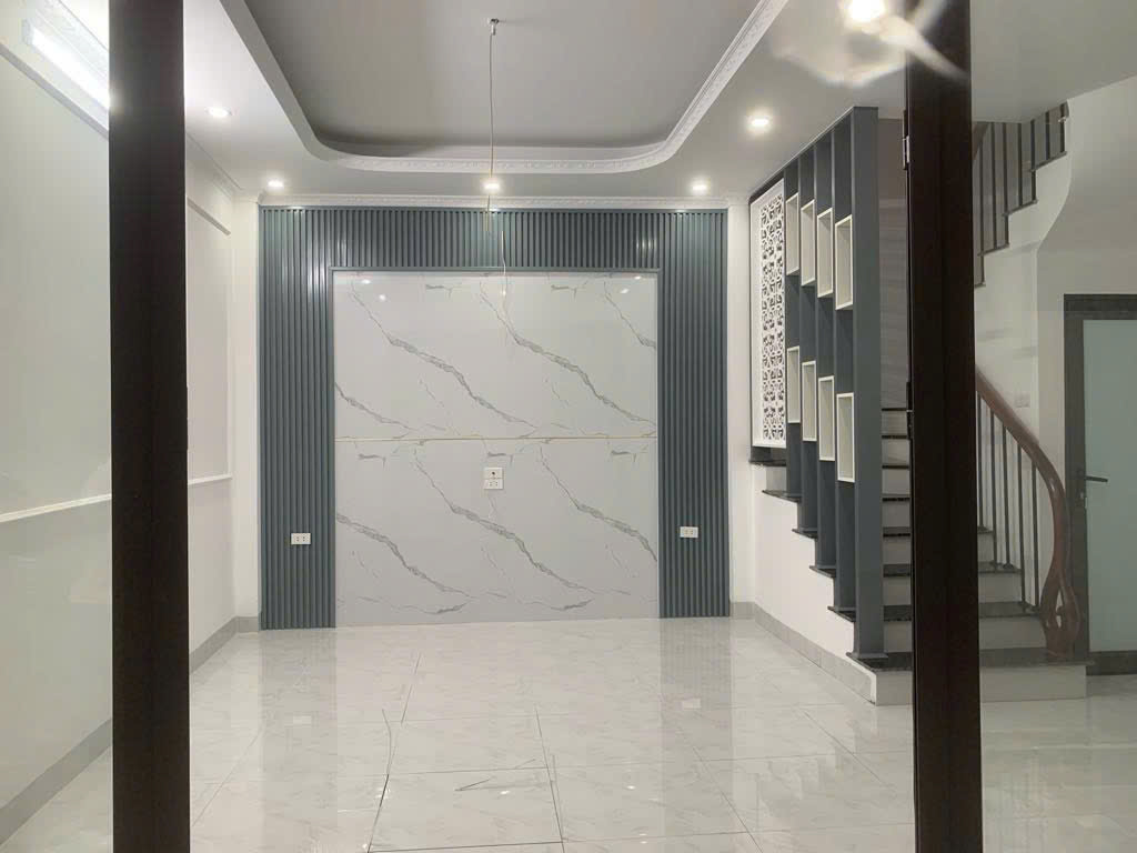 TÔN ĐỨC THẮNG - 30M - 5 tầng – MT 5,2M– chỉ 7,5 tỷ