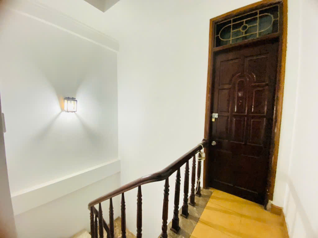 NGÕ CHỢ KHÂM THIÊN - 34M – 7 tầng- MT 3,5m – chỉ 8,7 tỷ - doanh thu 21tr/tháng