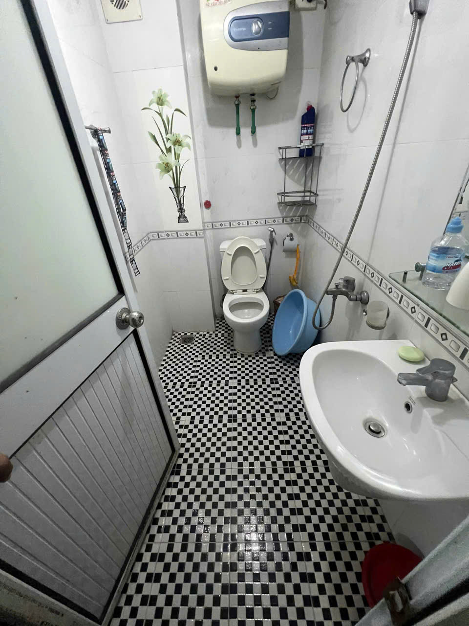 TRỊNH ĐÌNH CỬU- PHÂN LÔ QUÂN ĐỘI - Ô TÔ VÀO NHÀ - CHỦ TỰ XÂY - NỘI THẤT CÒN ĐẸP - NGÕ THÔNG KINH DOANH- 47m - chỉ 14,8 tỷ