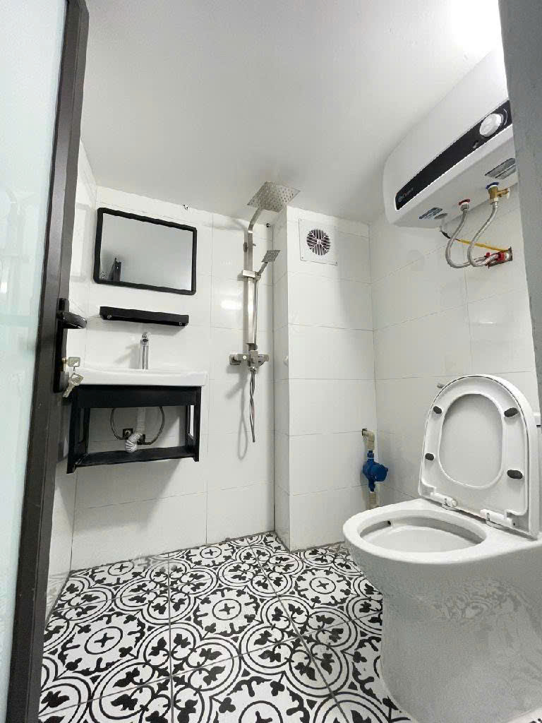 NGUYỄN NGỌC VŨ CCMN 5 tầng thang máy 11 Phòng khép kín FULL nội thất GPXD, PCCC, Thoát hiểm đầy đủ 48m MT 4,3m giá chào chỉ 9,1 tỷ  