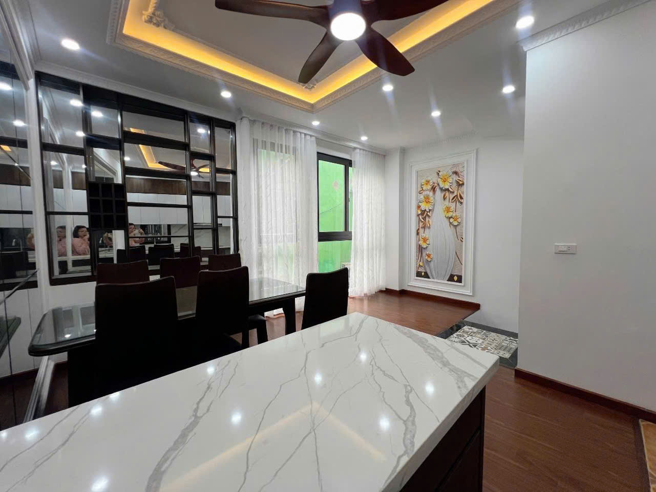 CẦU GIẤY – SIÊU PHẨM NHÀ MỚI XÂY  6 TẦNG –FULL NỘI THẤT 34m MT 5m giá chào chỉ 8,5 tỷ  