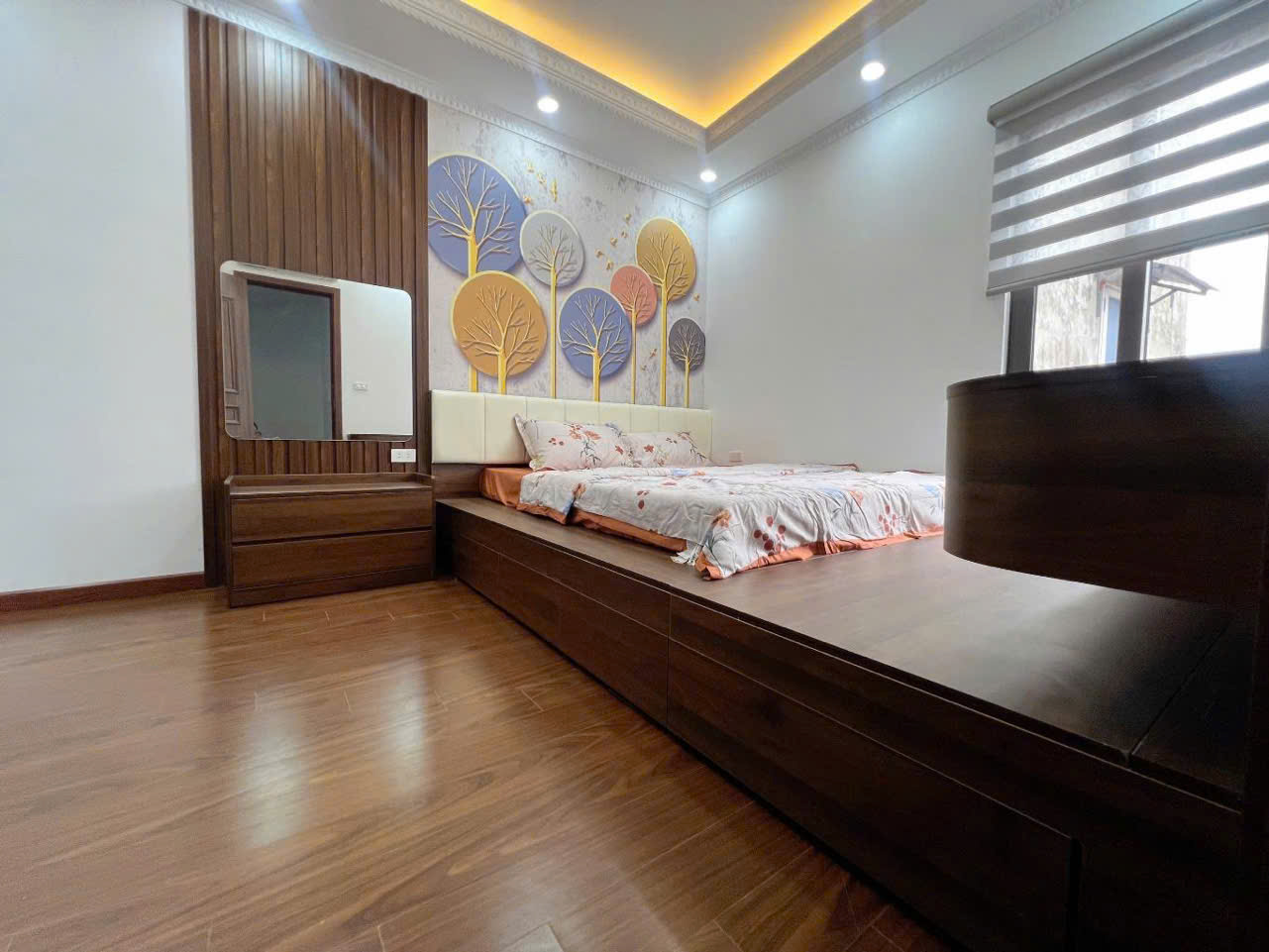 CẦU GIẤY – SIÊU PHẨM NHÀ MỚI XÂY  6 TẦNG –FULL NỘI THẤT 34m MT 5m giá chào chỉ 8,5 tỷ  