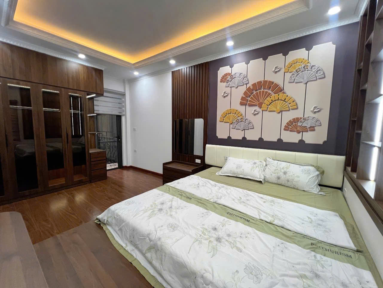 CẦU GIẤY – SIÊU PHẨM NHÀ MỚI XÂY  6 TẦNG –FULL NỘI THẤT 34m MT 5m giá chào chỉ 8,5 tỷ  