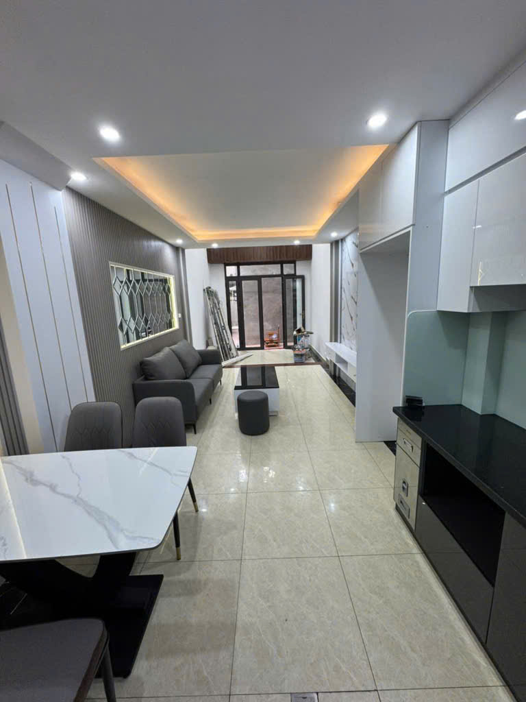 BÙI XƯƠNG TRẠCH 38m 5 TẦNG MT 3,3m ngõ 3 gác giá chỉ 7,9tỷ