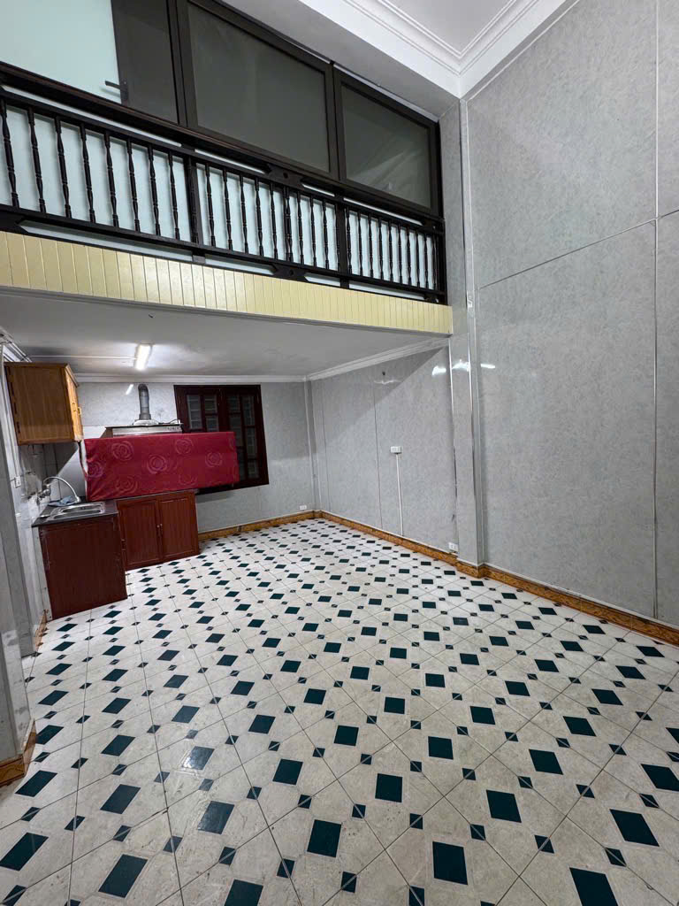 HOÀNG VĂN THÁI 51m bán đất tặng nhà 3 tầng cũ, ô tô đậu cửa chỉ 7,2tỷ