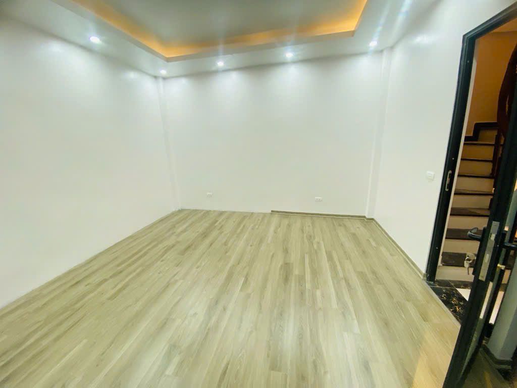 BÙI XƯƠNG TRẠCH 33m 5 TẦNG MT 6,2m giá chỉ 7,1 tỷ Nhà mới FULL nội thất