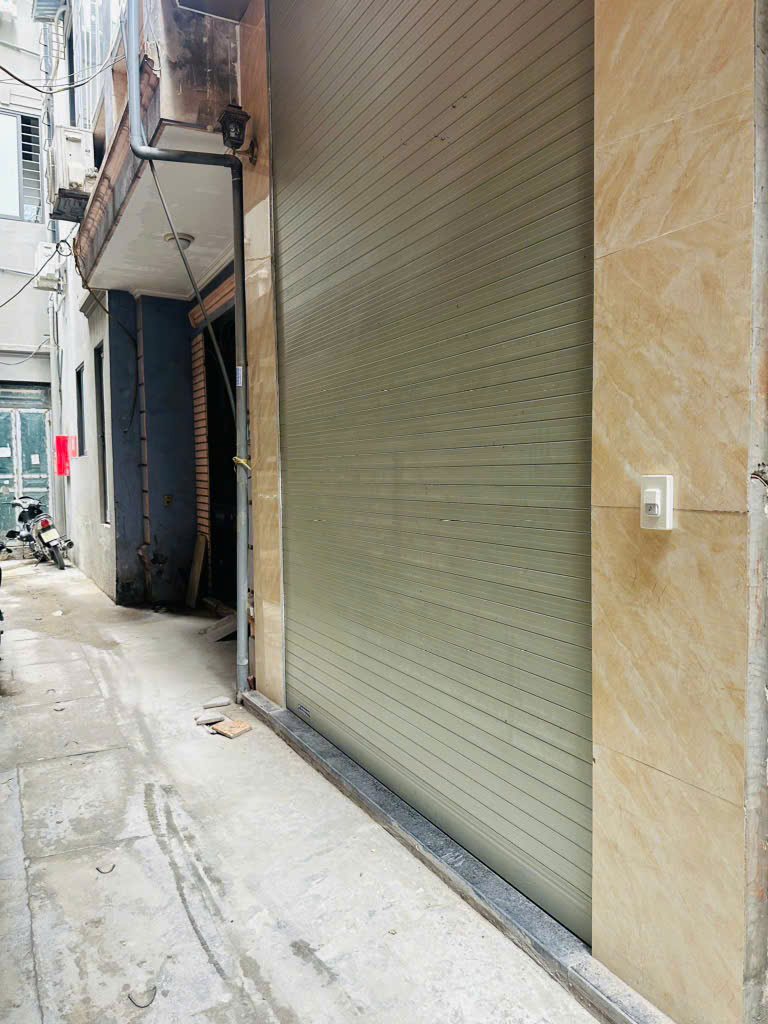 KHƯƠNG TRUNG 30m 5 TẦNG MT3,5m giá chỉ 8,75 tỷ