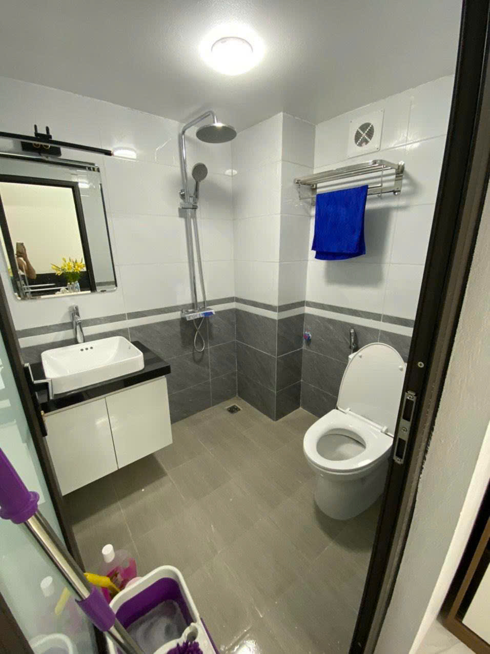 THANH XUÂN – CHÍNH KINH 80m 8 tầng 13 phòng ngõ 3 gác Chỉ 17 tỷ