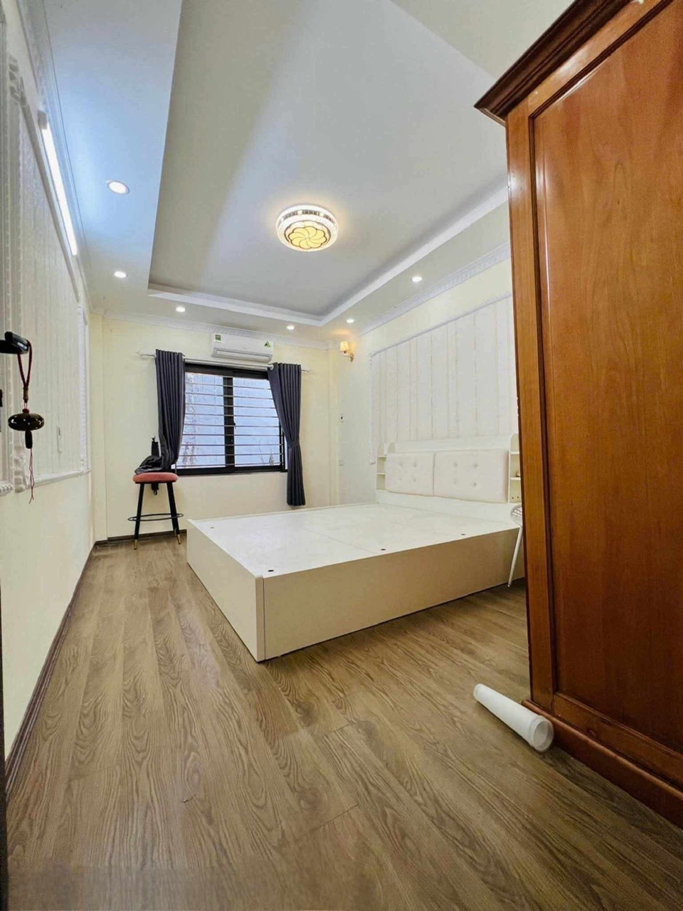 ĐỐNG ĐA – NGÕ CHỢ KHÂM THIÊN 30m 4 tầng ngõ 3 gác Chỉ 6,5tỷ
