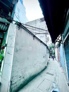 Bán nhà KHƯƠNG TRUNG 68 m2, 1 tầng, MT 7,9 m 7,x tỷ, ngõ 3 gác.