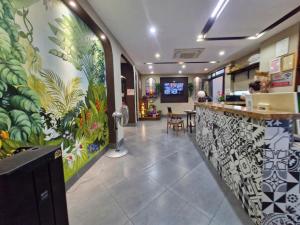 TRẦN ĐẠI NGHĨA 6 tầng 70m2 MT5,3m THANG MÁY Ô TÔ 3 BƯỚC RA PHỐ giá chào 20 tỷ