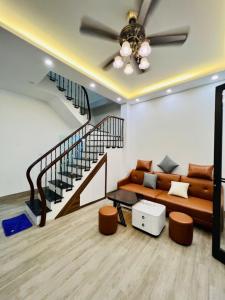 NGÕ VĂN HƯƠNG- 30M - 4 tầng - chỉ 6,85 tỷ