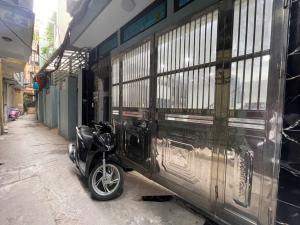 KHƯƠNG ĐÌNH 70m 5 TẦNG MT 6m giá chỉ 7,5 tỷ