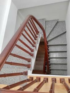 KHƯƠNG TRUNG 30m 5 TẦNG MT3,5m giá chỉ 8,75 tỷ